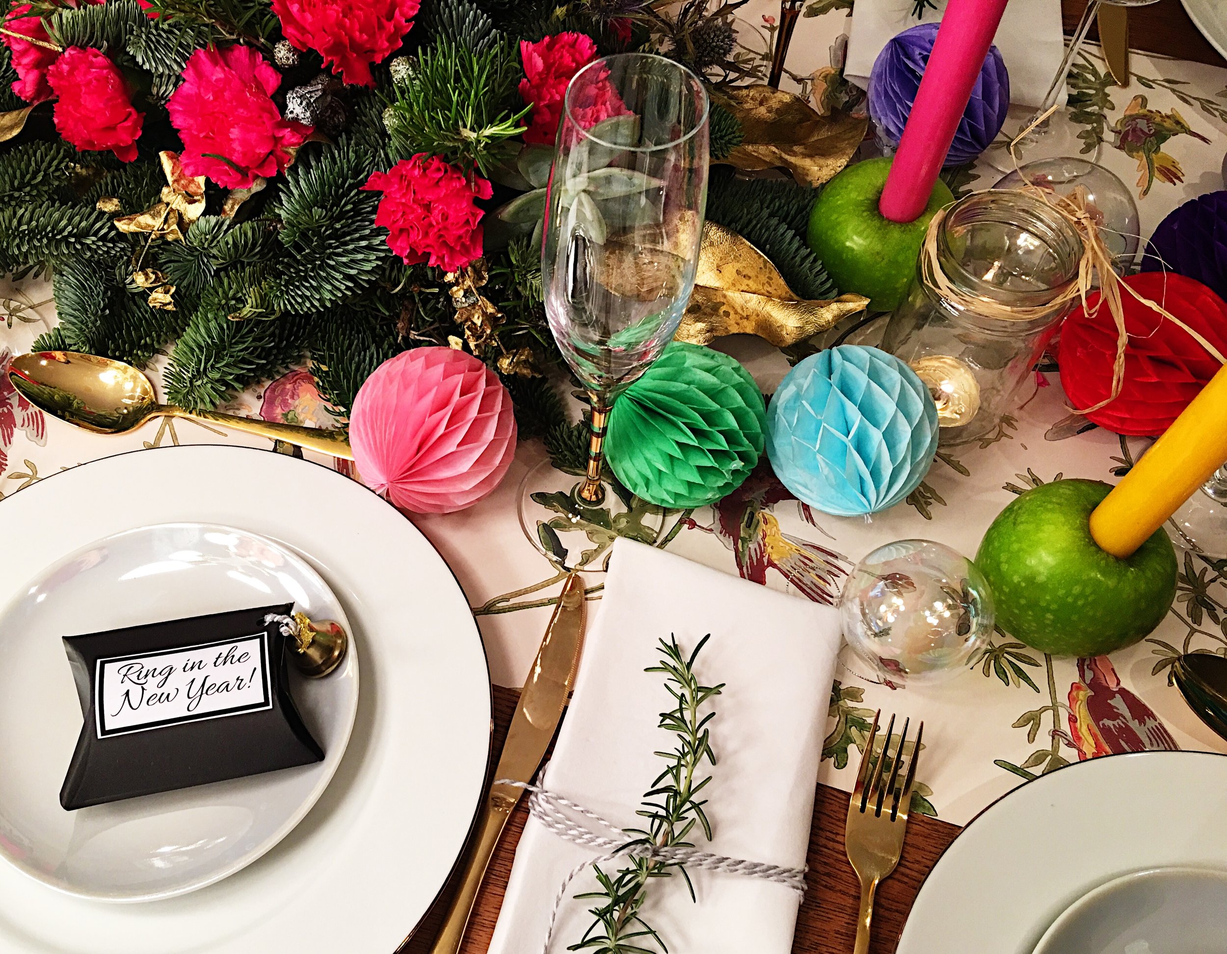Glamorous Table Runner with Disco Ball String Lights — New Years Eve Party Decor