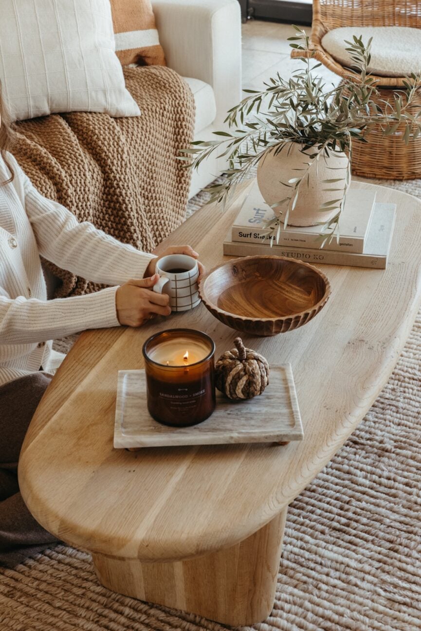 Organic Coffee Table Vignette with Seasonal Decor — Hygge Home Decor